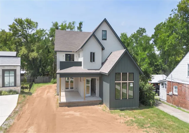 2nd image of 2310 Riverside Dr, Nashville, TN 37216 | MLS# 3171283