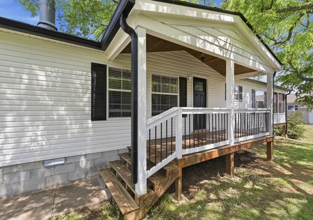1st image of 325 S Shore Dr, Antioch, TN 37013 | MLS# 3173193