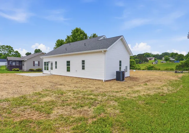 Homes for sale in Doyle, TN | 167 Fremont Rd, Doyle, TN 38559 | MLS# 3171473