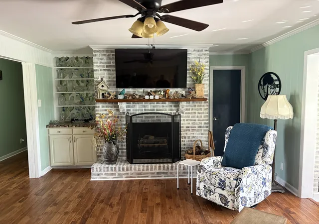 Homes for sale in Waverly, TN | 130 Cedar Hill Dr, Waverly, TN 37185 | MLS# 3171521
