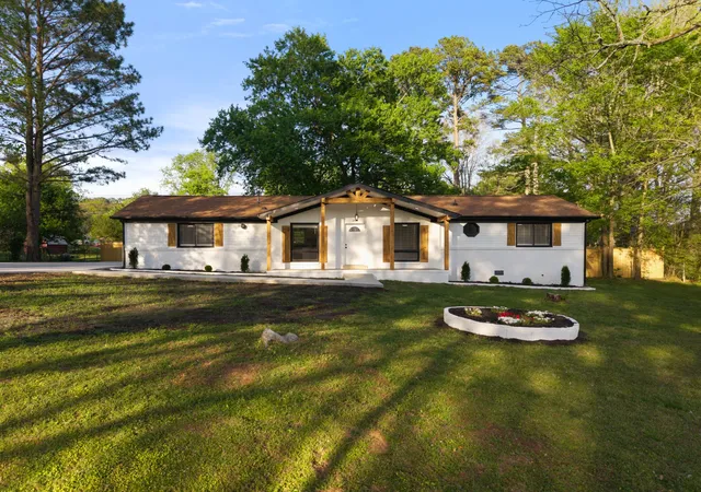 1st image of 206 Osage Trl, Columbia, TN 38401 | MLS# 3171614