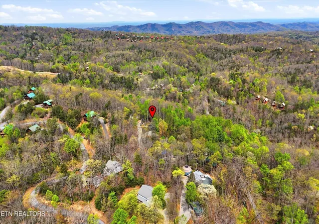 35th image of 640 Carter Plaza, Gatlinburg, TN 37738 | MLS# 3171506