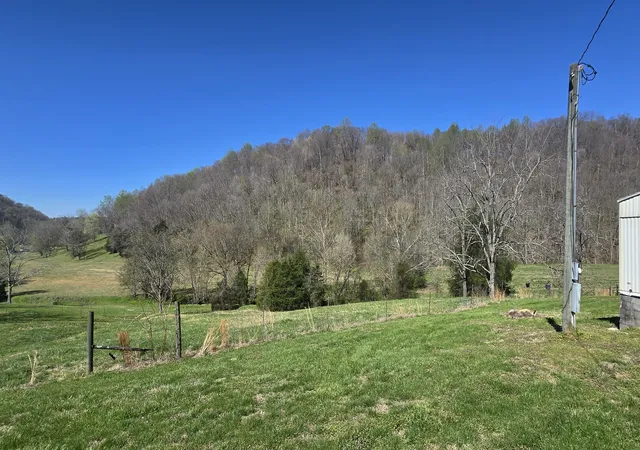 Homes for sale in Manchester, TN | 109 Creek Bend Ln, Manchester, TN 37355 | MLS# 3173012