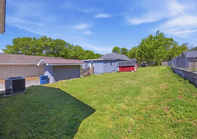 23rd image of 302 E Gordon Avenue, Rossville, GA 30741 | MLS# 3301755