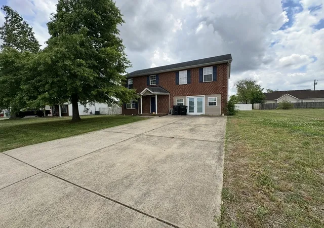 Photo 2 of Single family home for sale at 5129 Monet Ct, Murfreesboro, TN 37129 | MLS# 3181758 | Listing updated on 2026-08-01