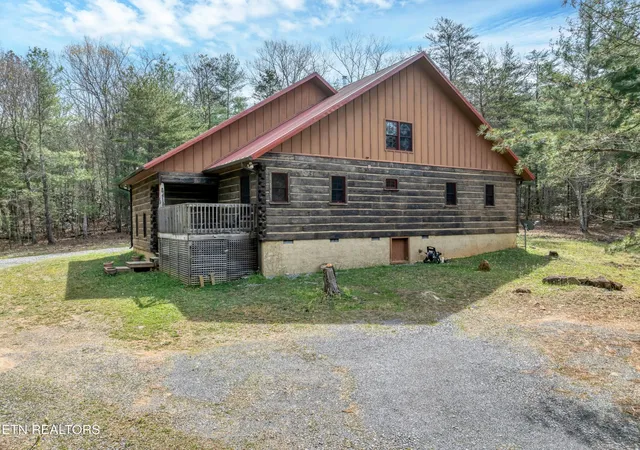 2nd image of 2566 Smithfield Rd, Tellico Plains, TN 37385 | MLS# 3173003