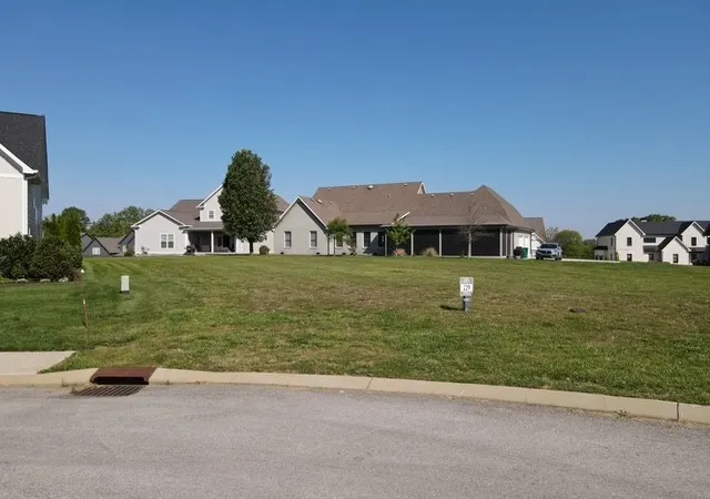 Photo 3 of Land for sale at 0 Paddleboard Ct, Winchester, TN 37398 | MLS# 3173129 | Listing updated on 2026-09-04
