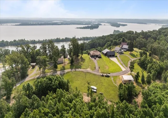 Homes for sale in Holladay, TN | 0 Rockport Landing, Holladay, TN 38341 | MLS# 3173194
