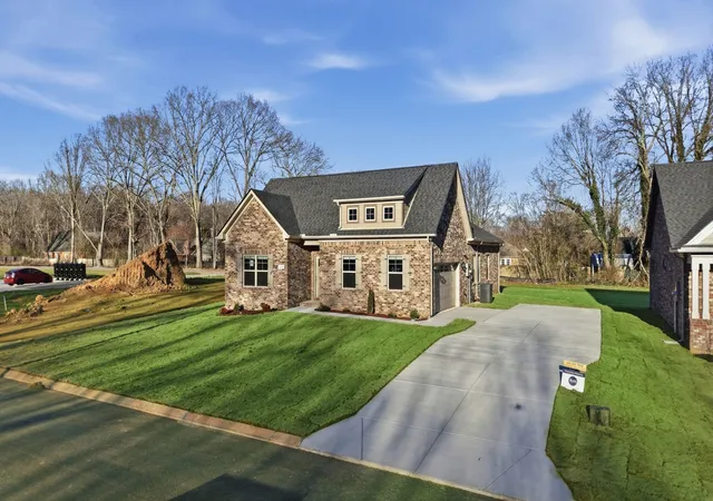 3rd image of 17 Sagewood Dr, Tullahoma, TN 37388 | MLS# 3173223