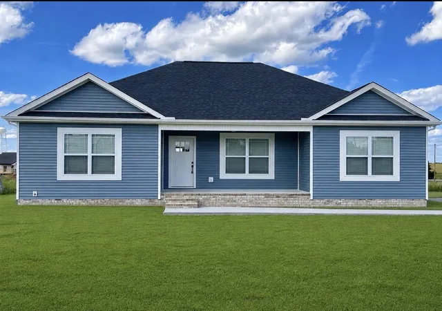 1st image of 104 Donald Rd, Lafayette, TN 37083 | MLS# 3246215