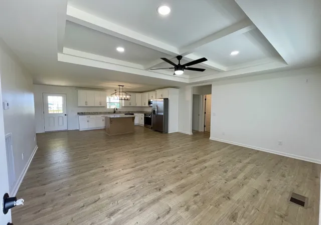 2nd image of 104 Donald Rd, Lafayette, TN 37083 | MLS# 3246215