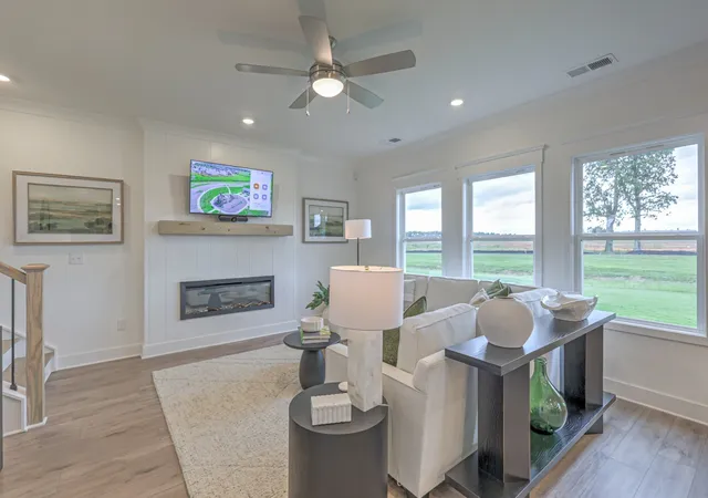 Photo 3 of Single family home for sale at 400 Misty Crk Ct, Nashville, TN 37207 | MLS# 3175827 | Listing updated on 2026-08-31