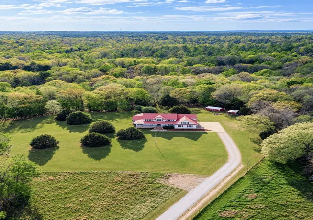 Photo 1 of Single family home for sale at 772 Salmon Branch Rd, Erin, TN 37061 | MLS# 3173795 | Listing updated on 2026-09-05