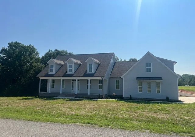 3rd image of 766 Awalt Dr, Winchester, TN 37398 | MLS# 3179255