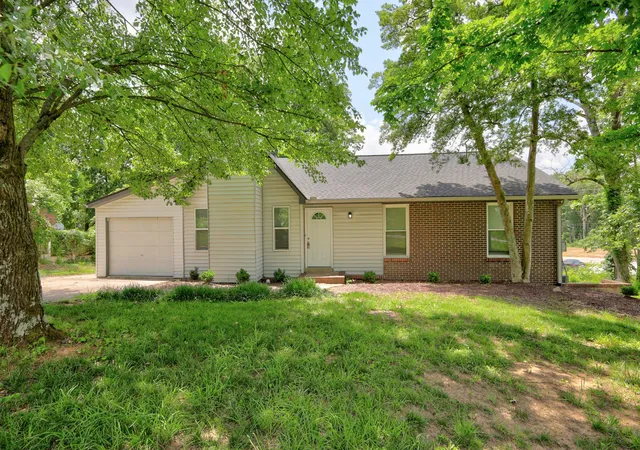 Photo 1 of Single family home for sale at 154 Shiloh Dr, La Vergne, TN 37086 | MLS# 3173852 | Listing updated on 2026-09-02