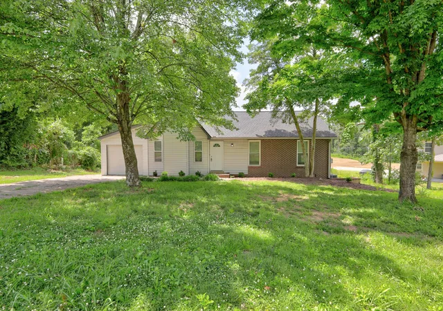 Photo 3 of Single family home for sale at 154 Shiloh Dr, La Vergne, TN 37086 | MLS# 3173852 | Listing updated on 2026-09-02