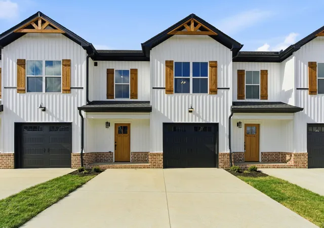 Homes for sale in Greenbrier, TN | 1156 Malinda Ln #37, Greenbrier, TN 37073 | MLS# 3178792