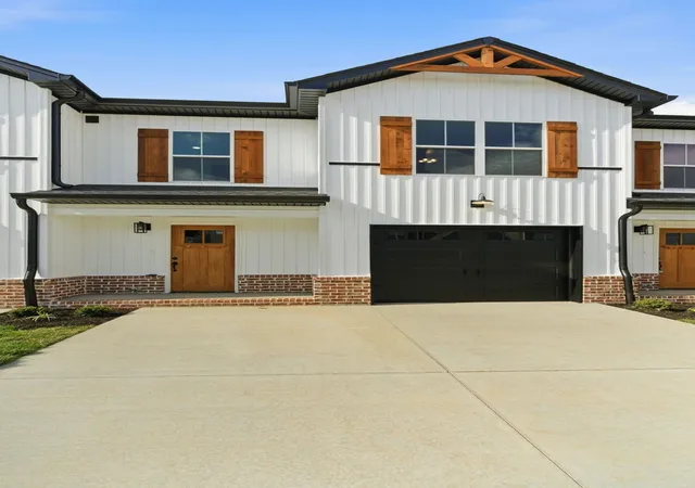 Homes for sale in Greenbrier, TN | 1156 Malinda Ln #37, Greenbrier, TN 37073 | MLS# 3178792