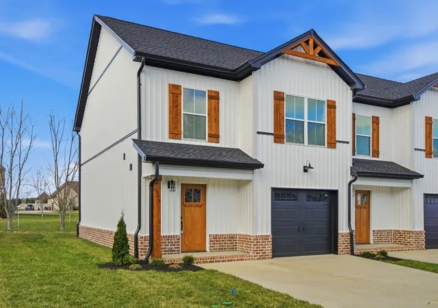 Homes for sale in Greenbrier, TN | 1148 Malinda Ln #36, Greenbrier, TN 37073 | MLS# 3178793