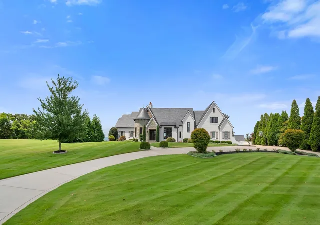 Photo 4 of Single family home for sale at 467 Canterbury Rise, Franklin, TN 37067 | MLS# 3193740 | Listing updated on 2026-08-08