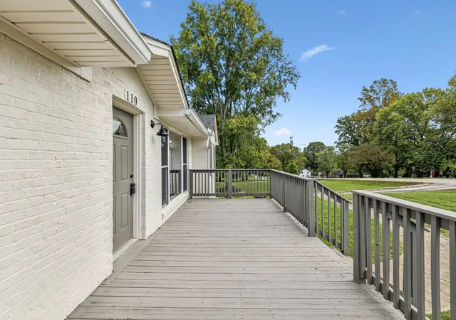 Photo 4 of Single family home for sale at 110 S Laurel Cir, Columbia, TN 38401 | MLS# 3175531 | Listing updated on 2026-05-26