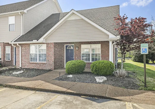 3rd image of 138 Cambridge Dr, Gallatin, TN 37066