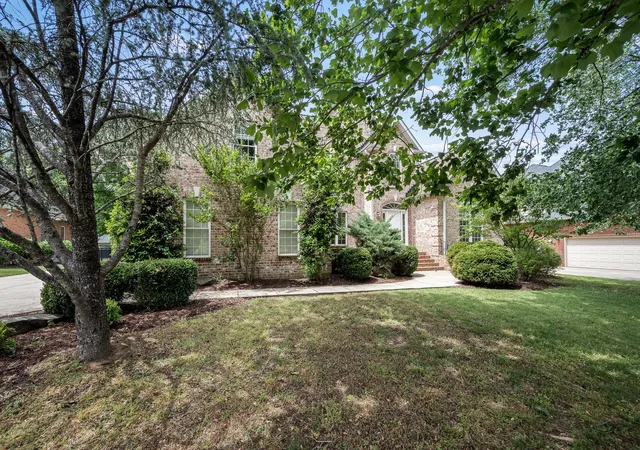 Photo 2 of Single family home for sale at 3035 Twisted Oak Dr, Murfreesboro, TN 37129 | MLS# 3186708 | Listing updated on 2026-10-01
