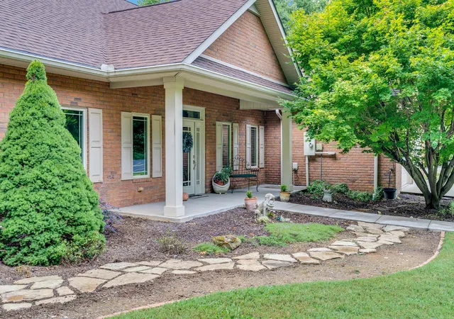 2nd image of 1005 Riverwatch Trce, Sparta, TN 38583 | MLS# 3173567