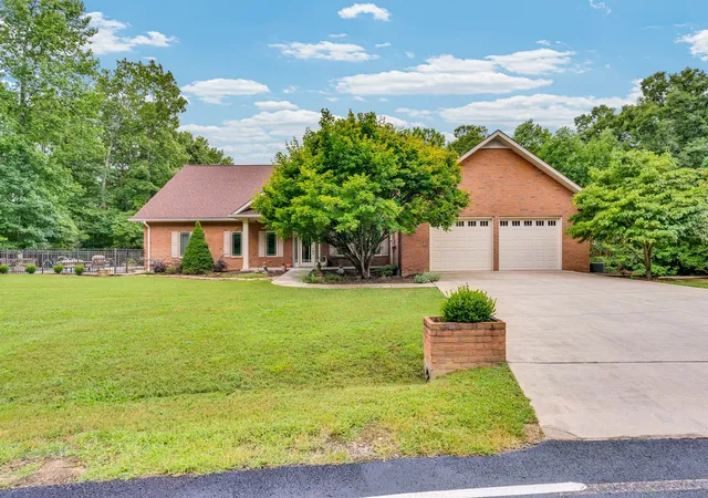 1st image of 1005 Riverwatch Trce, Sparta, TN 38583 | MLS# 3173567