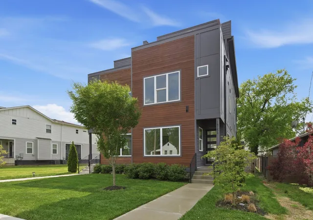 1st image of 1815b 14th Ave N, Nashville, TN 37208 | MLS# 3183719