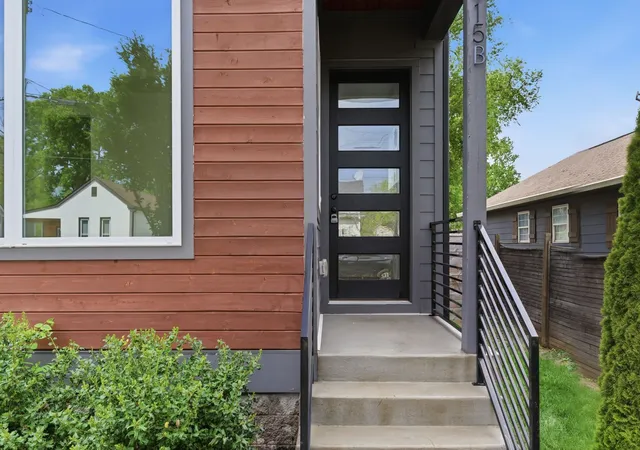 3rd image of 1815B 14Th Ave N, Nashville, TN 37208 | MLS# 3183719