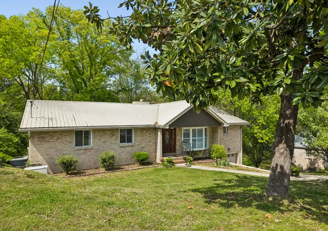 3rd image of 505 Foothill Dr, Nashville, TN 37217 | MLS# 3179351
