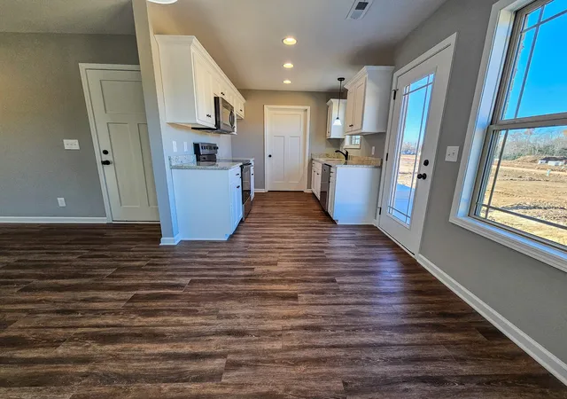 Photo 3 of Townhouse for sale at 1505 Green Ln, Shelbyville, TN 37160 | MLS# 3173663 | Listing updated on 2026-10-28