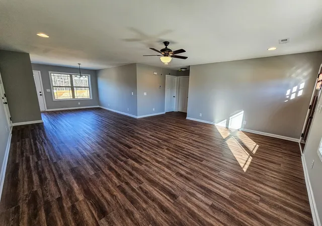 3rd image of 1507 Green Ln, Shelbyville, TN 37160 | MLS# 3173664