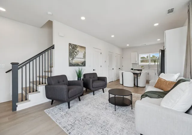 Photo 3 of Townhouse for sale at 1015 W Trinity Ln #6, Nashville, TN 37218 | MLS# 3173709 | Listing updated on 2026-08-28