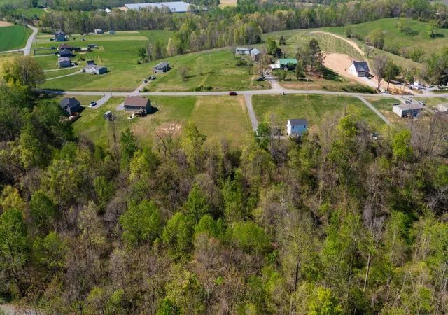 Photo 3 of Land for sale at 2862 Wixtown Rd, Westmoreland, TN 37186 | MLS# 3175911 | Listing updated on 2026-10-03