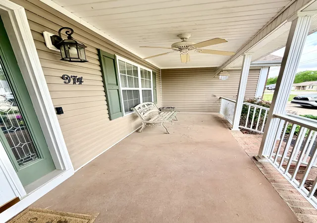 3rd image of 974 Wing Tip Cir, Hopkinsville, KY 42240 | MLS# 3173820