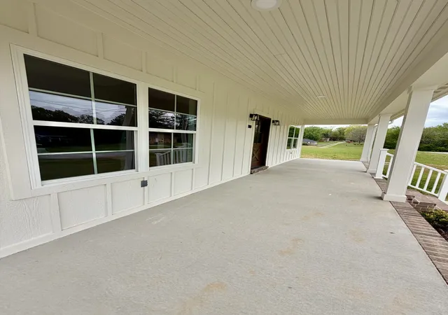 Homes for sale in Lawrenceburg, TN | 909 Hickory St, Lawrenceburg, TN 38464 | MLS# 3173831