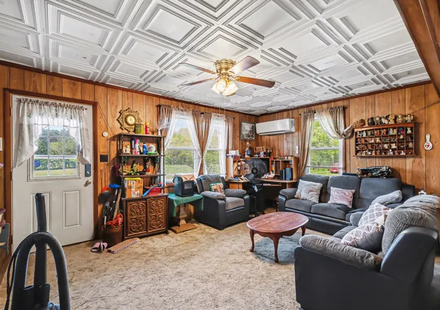 Photo 2 of Single family home for sale at 106 Morgan Springs Rd, Columbia, TN 38401 | MLS# 3174999 | Listing updated on 2026-04-22