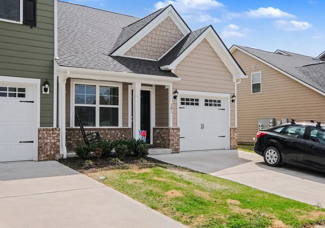 Homes for sale in Pleasant View, TN | 381 Ezra St, Pleasant View, TN 37146 | MLS# 3176665