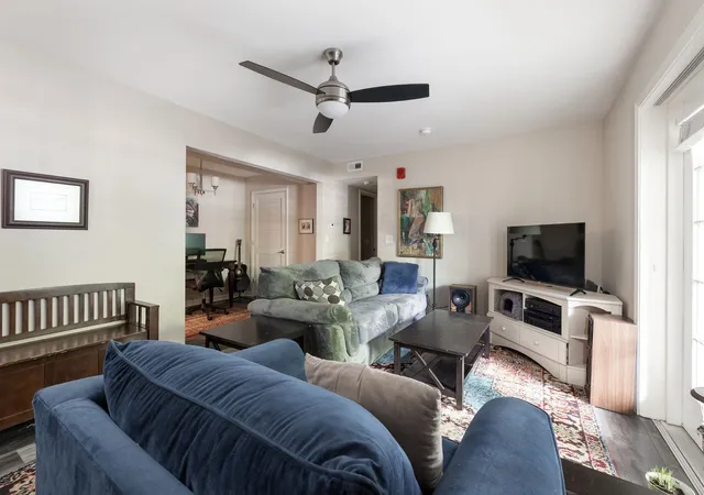 3rd image of 5025 Hillsboro Pike #23B, Nashville, TN 37215 | MLS# 3178118