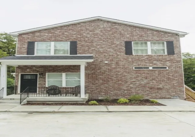 Photo 1 of Condo for sale at 1020b 40th Avenue N, Nashville, TN 37209 | MLS# 3175629 | Listing updated on 2026-09-08