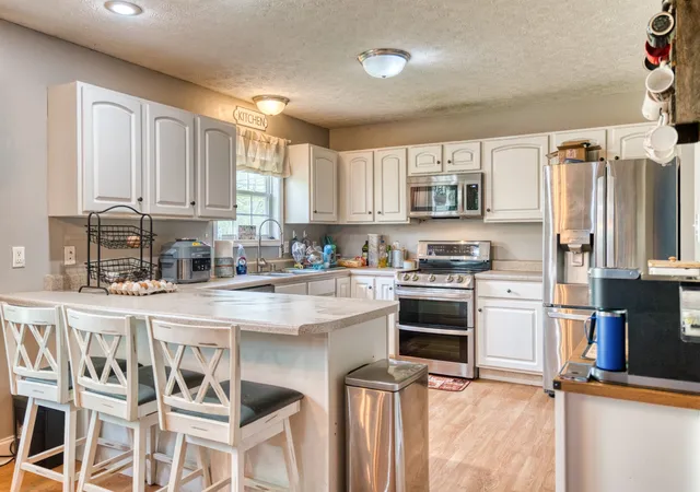 Homes for sale in Hopkinsville, KY | 781 Claw Ct, Hopkinsville, KY 42240 | MLS# 3175043
