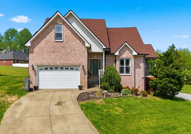 Homes for sale in Greenbrier, TN | 4046 Summit Dr, Greenbrier, TN 37073 | MLS# 3175203