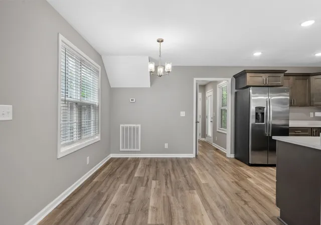 Photo 4 of Single family home for sale at 716 Perkins Ave, Clarksville, TN 37040 | MLS# 3223195 | Listing updated on 2026-10-05