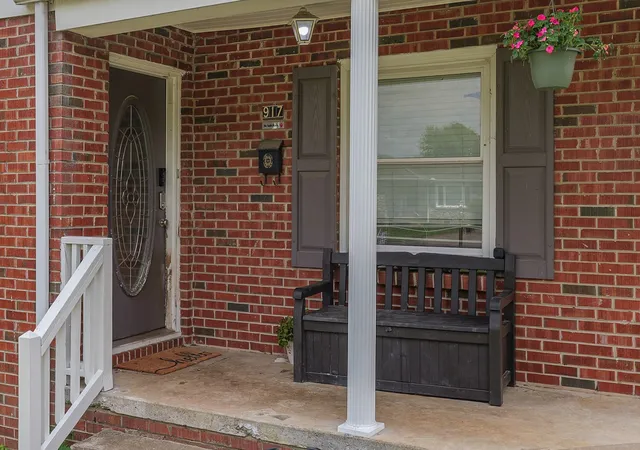 Homes for sale in Fayetteville, TN | 917 3Rd Ave, Fayetteville, TN 37334 | MLS# 3175654