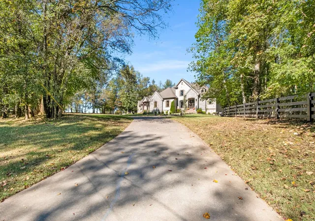 Photo 2 of Mansion for sale at 7101 Hardwood Ln, College Grove, TN 37046 | MLS# 3175635 | Listing updated on 2026-08-24