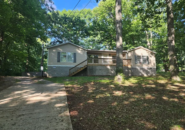 Photo 1 of Sale Pending at 198 Neil Dr, Smithville, TN 37166 | MLS# 3175966 | Listing updated on 2026-09-17