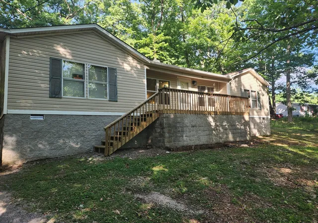 Photo 2 of Sale Pending at 198 Neil Dr, Smithville, TN 37166 | MLS# 3175966 | Listing updated on 2026-09-17