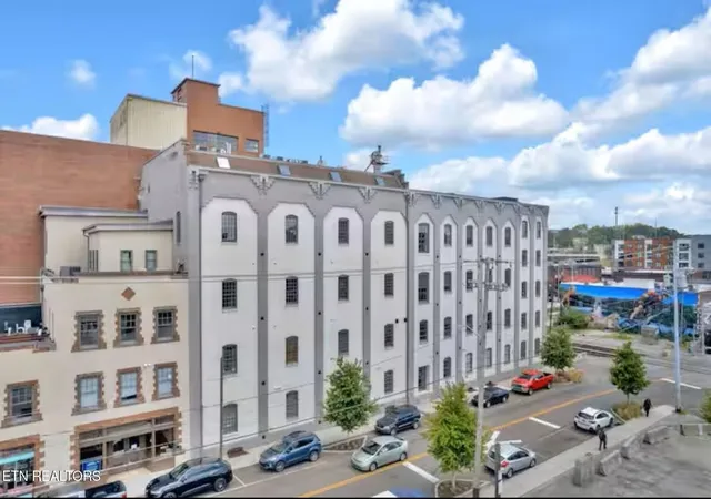 Photo 3 of Condo for sale at 222 N Central St #B7, Knoxville, TN 37917 | MLS# 3594621 | Listing updated on 2026-10-07